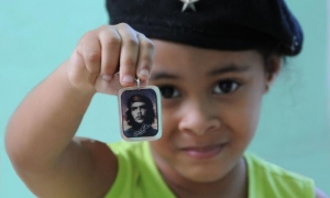 Los niños tienen como paradigma al Che
