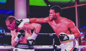 Erislandy Álvarez por conservar su invicto profesional. FOTO TOMADA DE RADIO CIUDAD DEL MAR