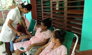 Las embarazadas evacuadas, al igual que las ingresadas previamente, tendrán atención especializada las 24 horas. Foto: Yenima Díaz Velázquez